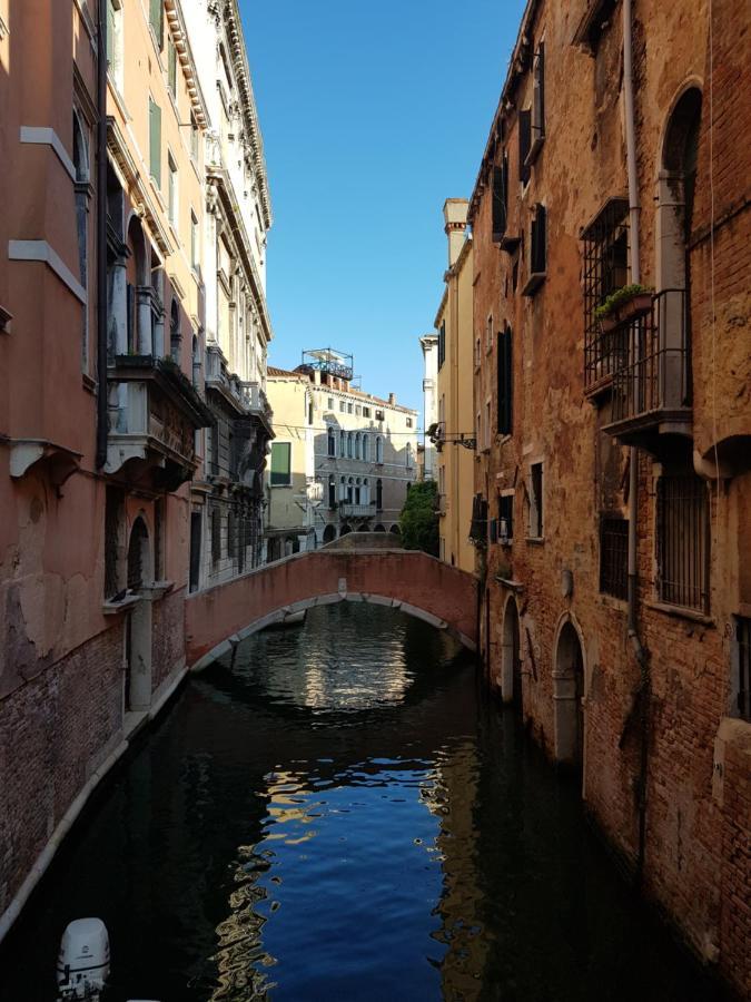 Calle Rielo Great Canal View Wenecja Zewnętrze zdjęcie